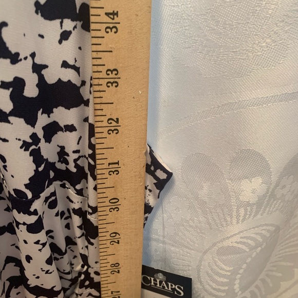 NEW Chaps Dress Women’s Size20 Navy&White Printed with Cap Sleeve with ruching - Picture 11 of 11